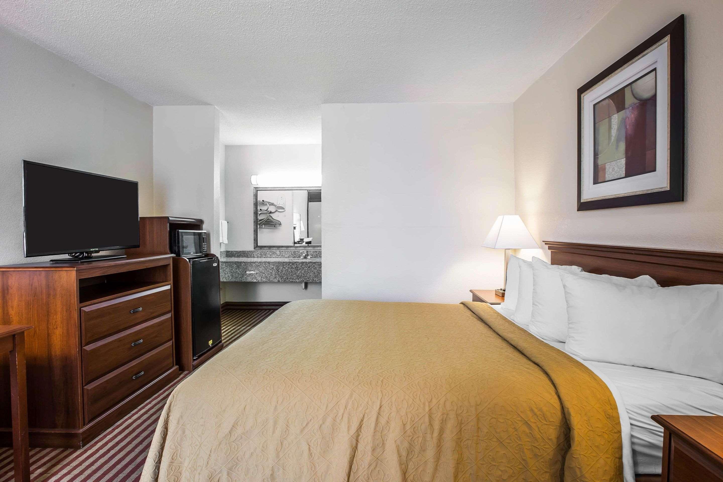 Quality Inn Madison Zewnętrze zdjęcie