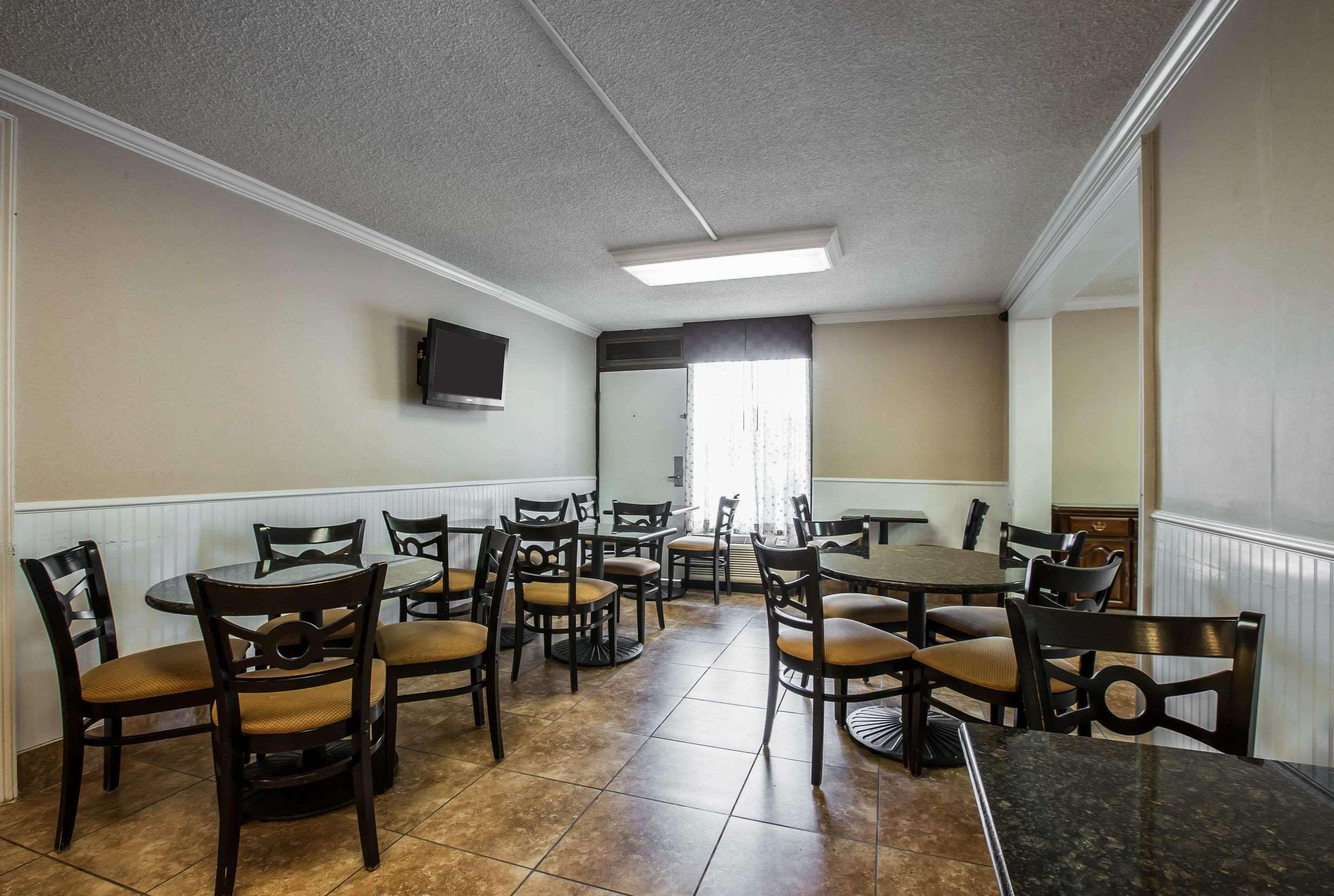 Quality Inn Madison Zewnętrze zdjęcie