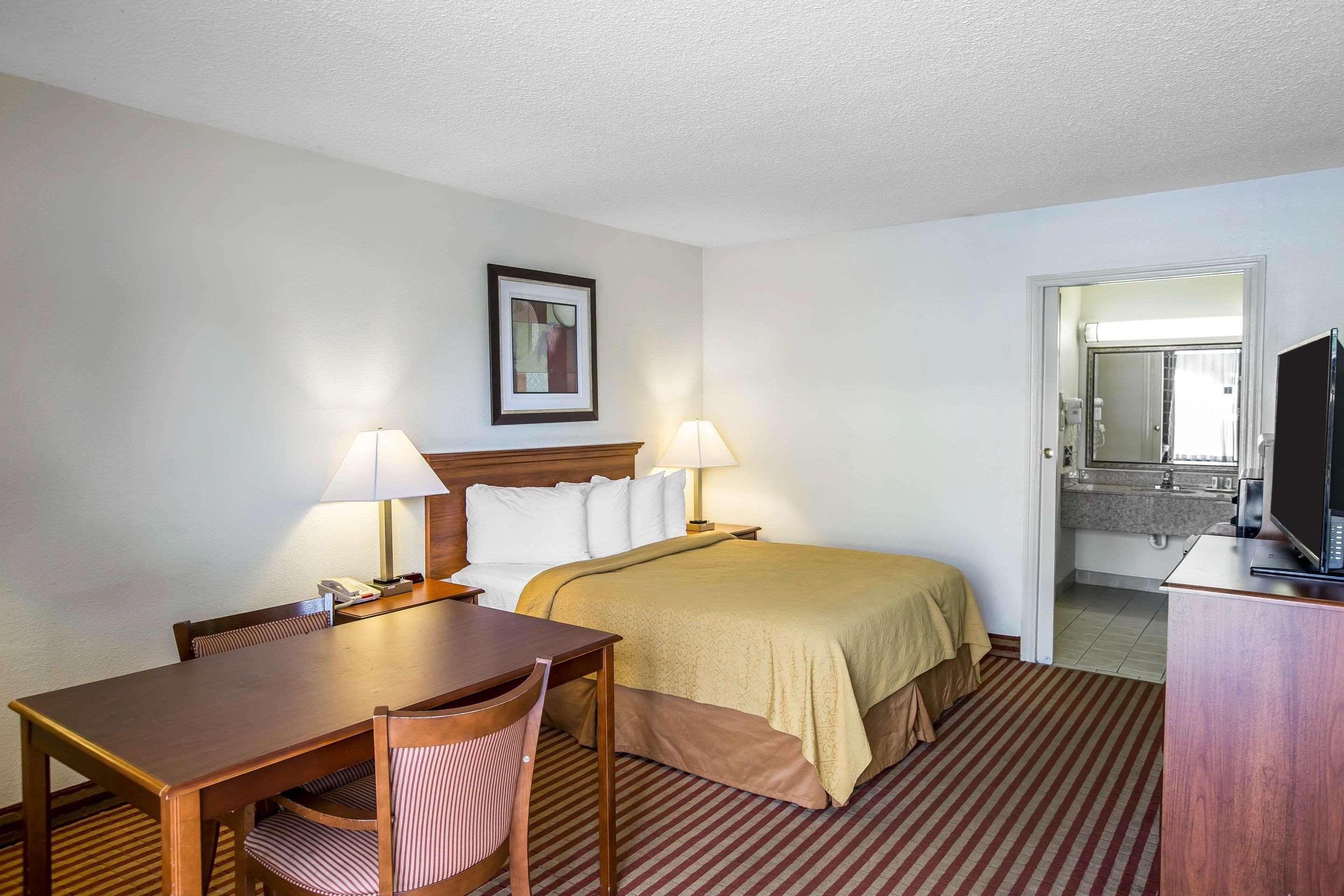 Quality Inn Madison Zewnętrze zdjęcie